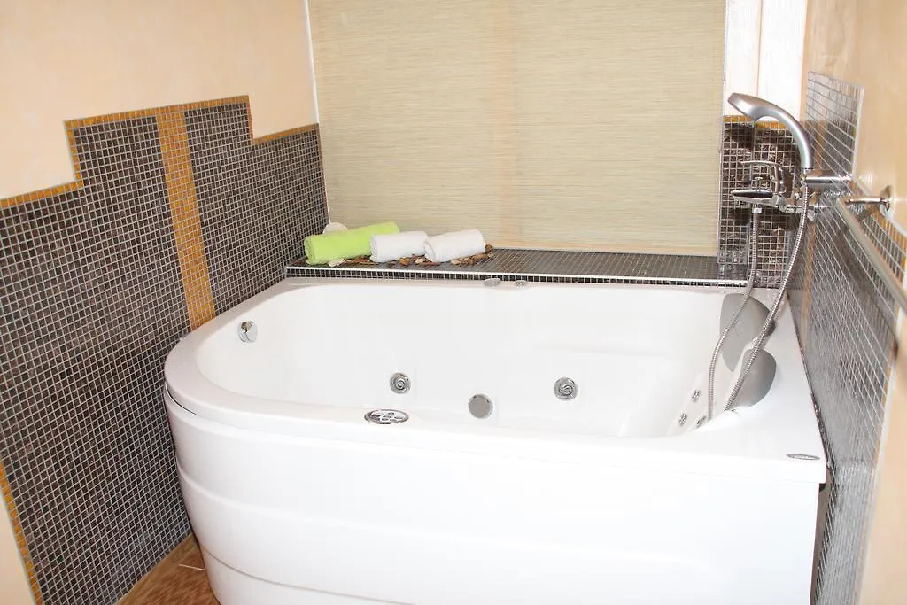 Aparthotel Marina Holiday Club Pomorie 4*,